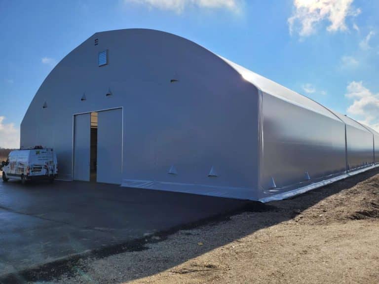Skladiščna hala dimenzij 25 x 60 m